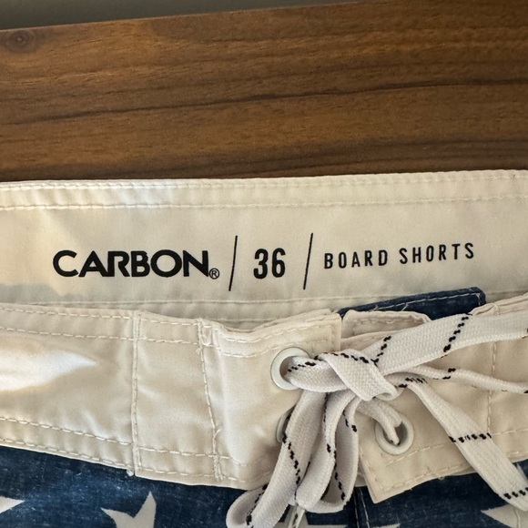 Carbon Red and White Swim Shorts American Flag Men’s Size 36 - Picture 3 of 9